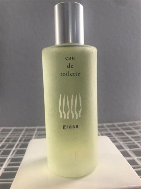 gap scents grass.